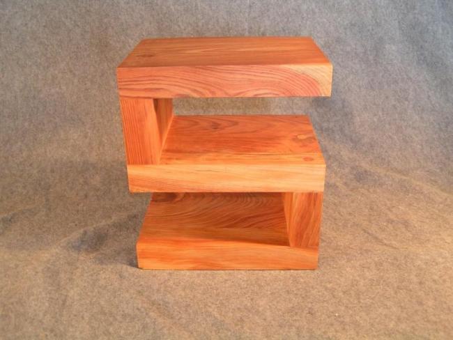 Side Table S.JPG