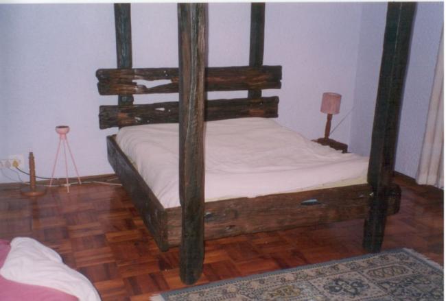 Sleeper bed.jpg