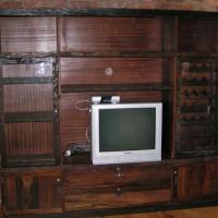 Sleeper Wood TV Unit.JPG